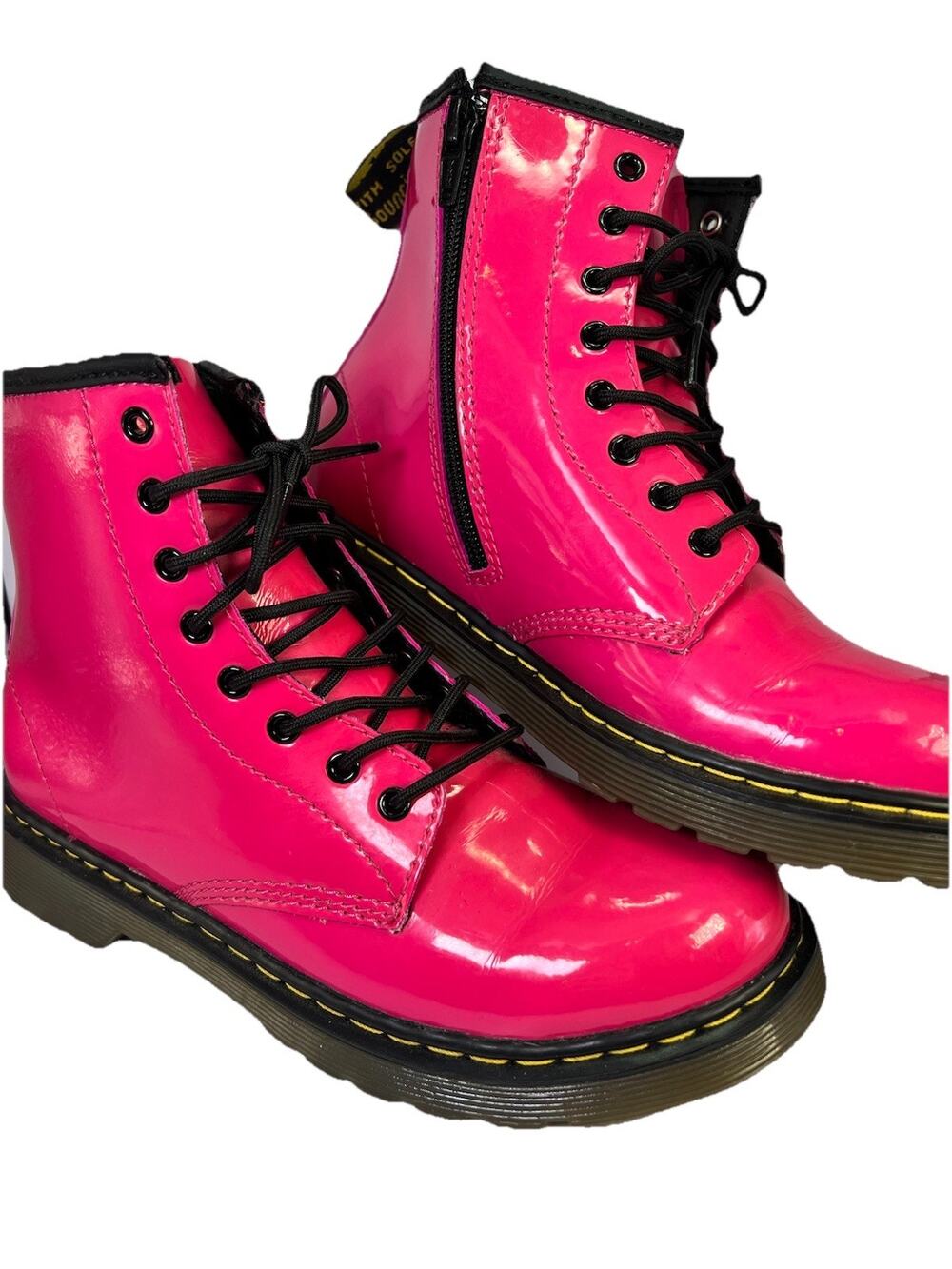 Dr. Martens Delaney Boots Women’s US 6 Patent Leather Combat Lace Zip